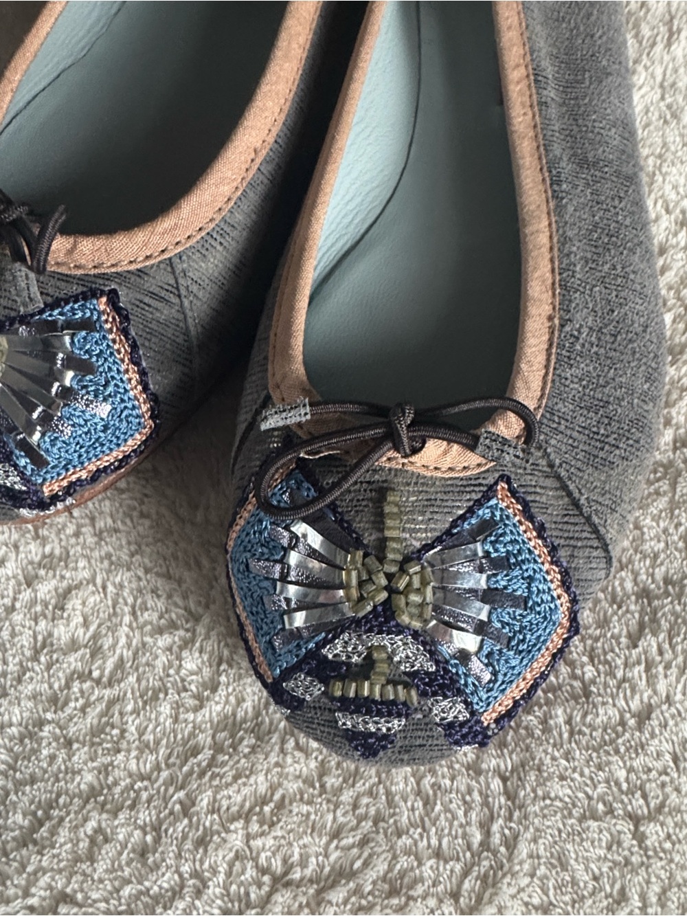 Meher Kakalia Tiki Shimmery Beaded Leather Ballet Flats Size 39 - Picture 2 of 4